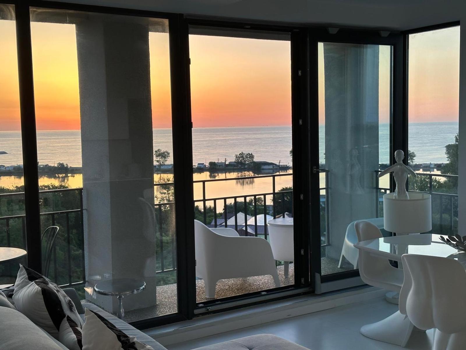 Apartamento Donna Alba Seaview Penthouse, casa ta de pe plajă Neptun Exterior foto