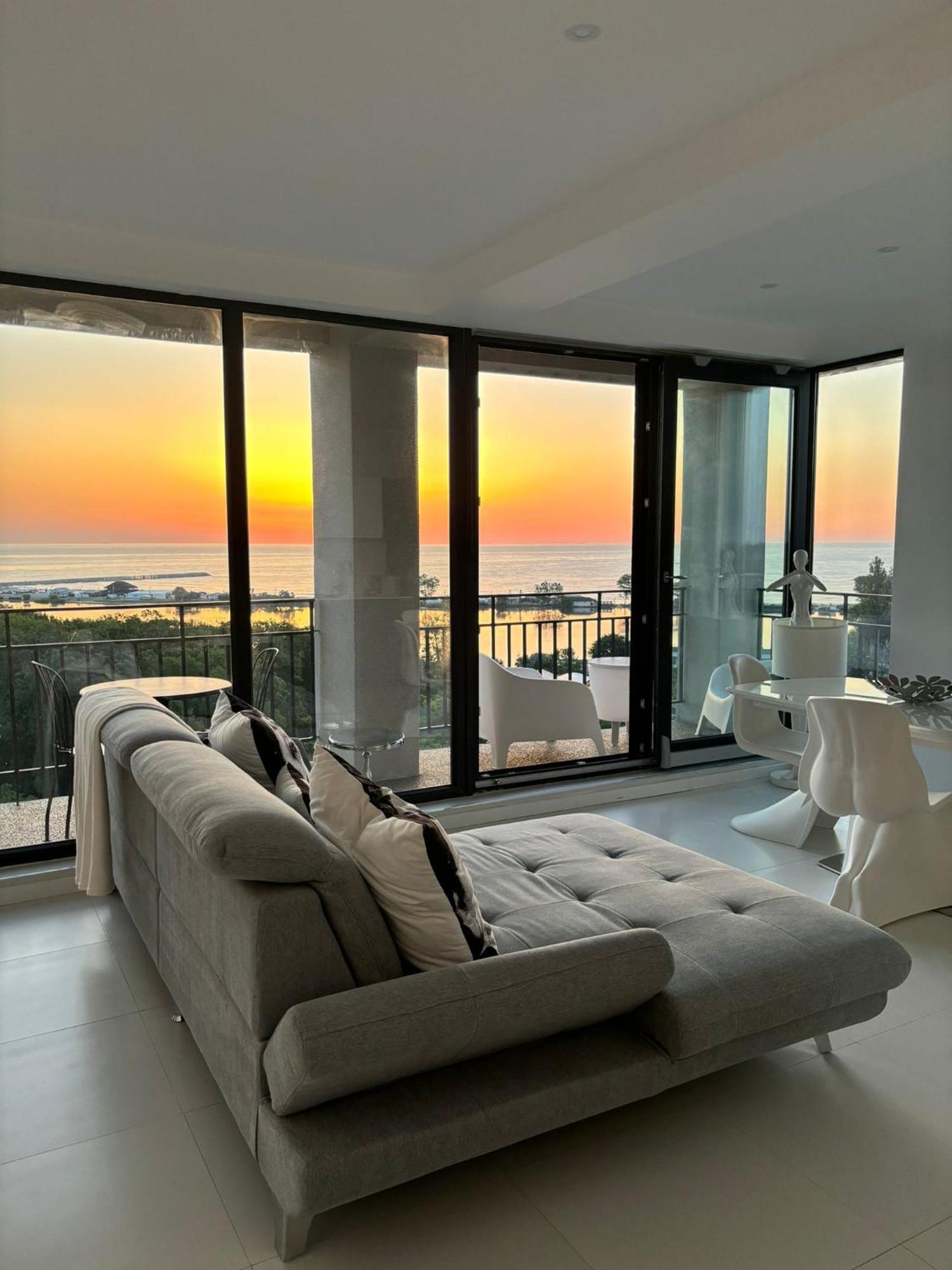Apartamento Donna Alba Seaview Penthouse, casa ta de pe plajă Neptun Exterior foto