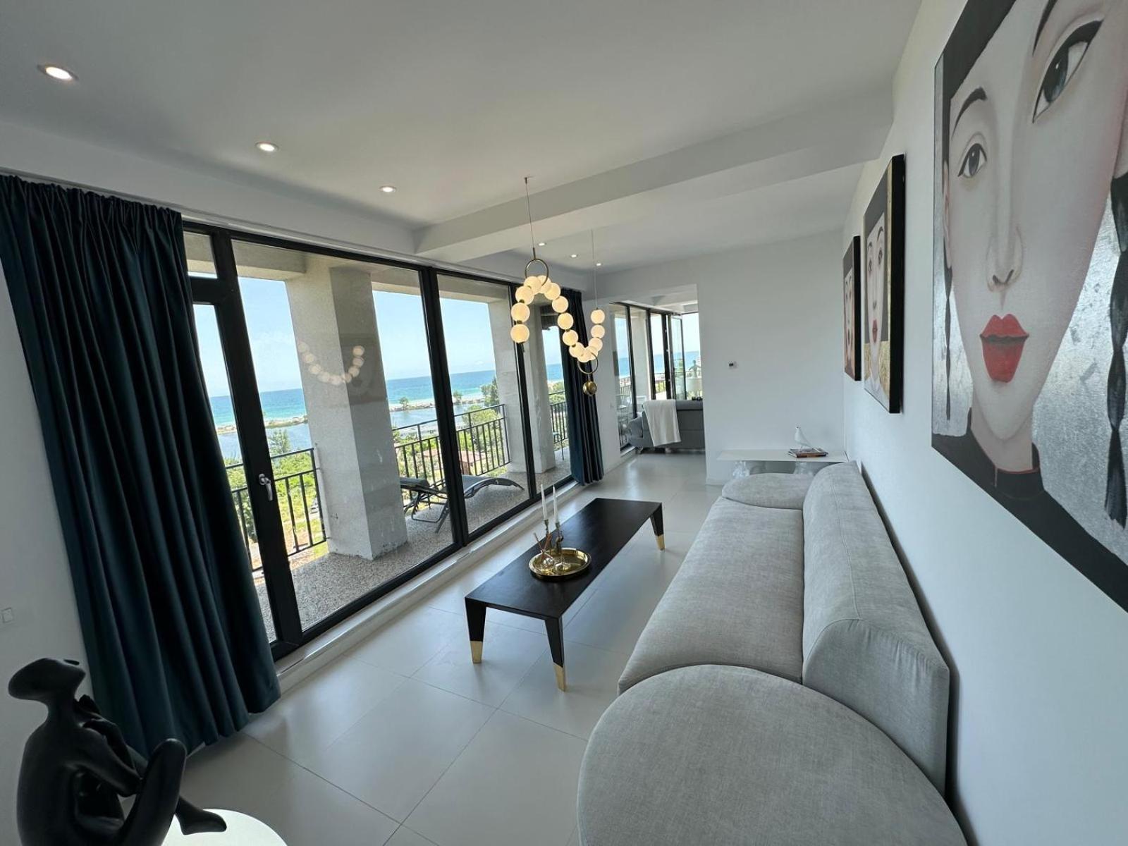 Apartamento Donna Alba Seaview Penthouse, casa ta de pe plajă Neptun Exterior foto
