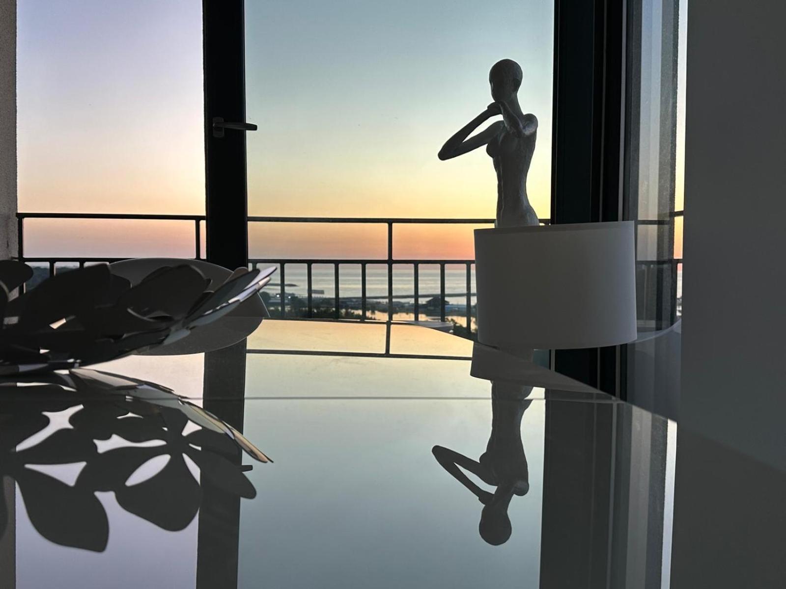 Apartamento Donna Alba Seaview Penthouse, casa ta de pe plajă Neptun Exterior foto
